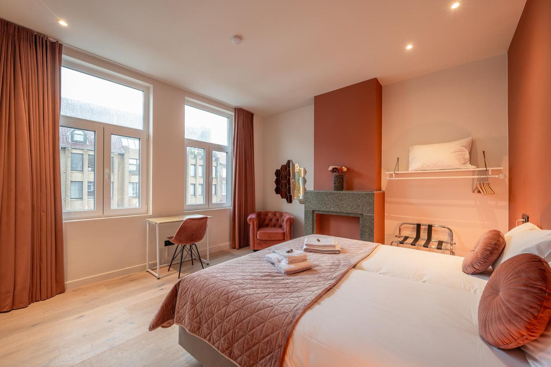 Villa Cezar - Big House At The Center Of Bruges - Free Parking المظهر الخارجي الصورة