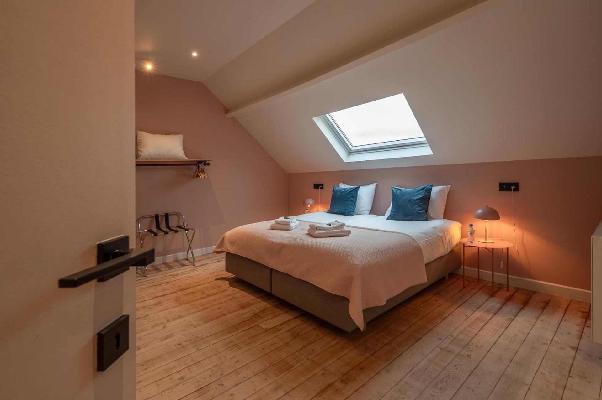 Villa Cezar - Big House At The Center Of Bruges - Free Parking المظهر الخارجي الصورة